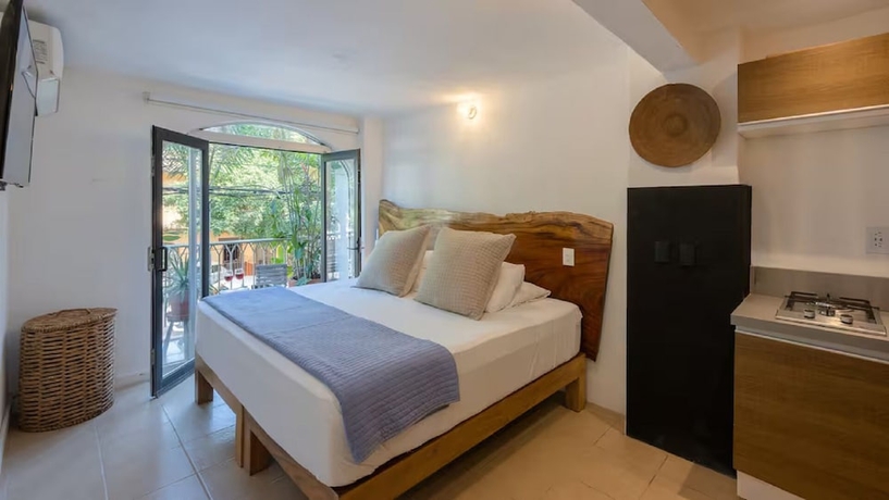 Imagen de la habitación del Hotel Zona Romantica Monyxbnb. Foto 11