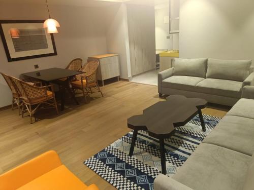 Imagen general del Hotel Zone by The Park Digha. Foto 9