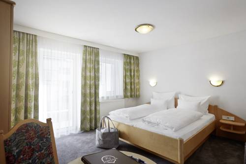 Imagen de la habitación del Hotel Zontaja. Foto 11