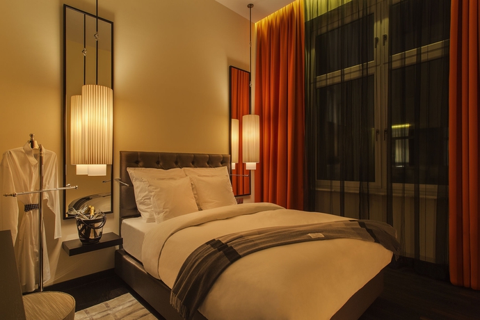 Imagen de la habitación del Hotel Zoo Berlin. Foto 8