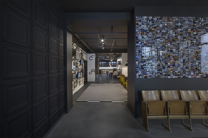 Imagen de los interiores del Hotel Zoom. Foto 11