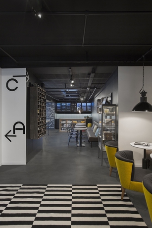 Imagen de los interiores del Hotel Zoom. Foto 12