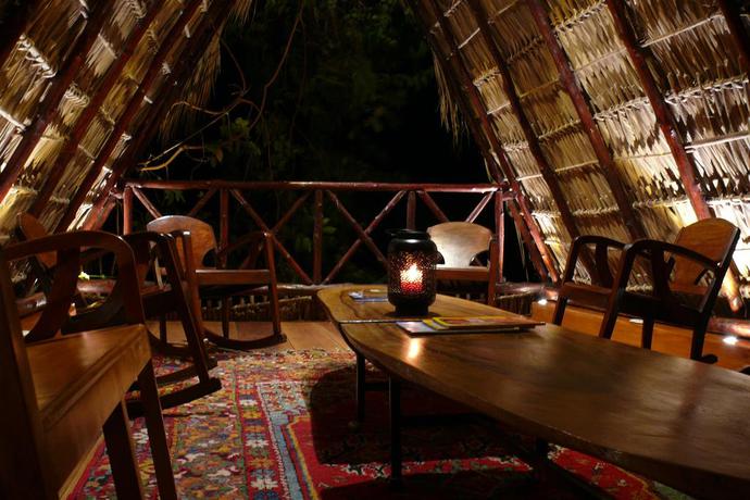 Imagen del bar/restaurante del Hotel Zopango Orchids Island. Foto 3