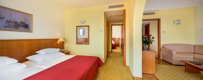 Imagen de la habitación del Hotel Zora, Primosten. Foto 5