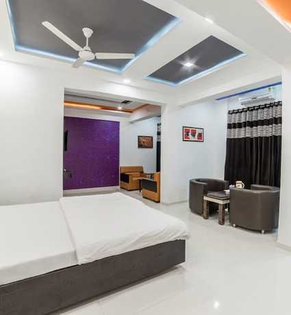 Imagen de la habitación del Hotel Zorba, Deesa. Foto 2