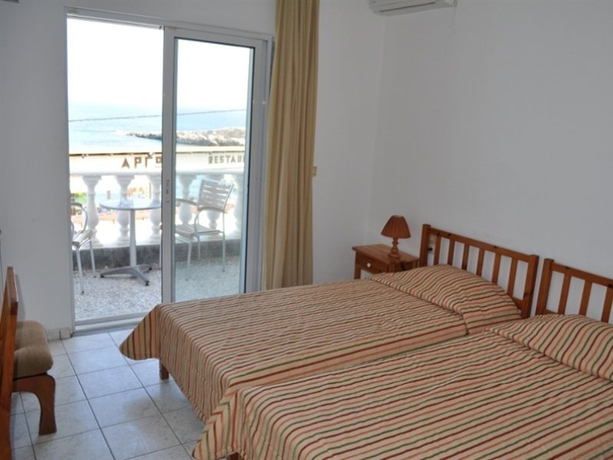 Imagen general del Hotel Zorbas Beach. Foto 12
