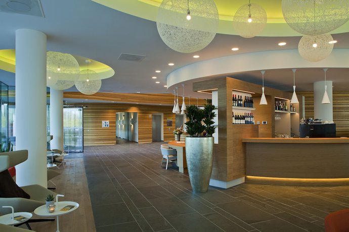 Imagen del bar/restaurante del Hotel Zorghotel Udens Duyn. Foto 2