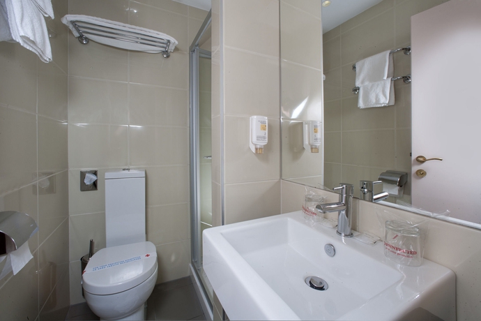 Imagen de la habitación del Hotel Zorna Plava Laguna. Foto 2