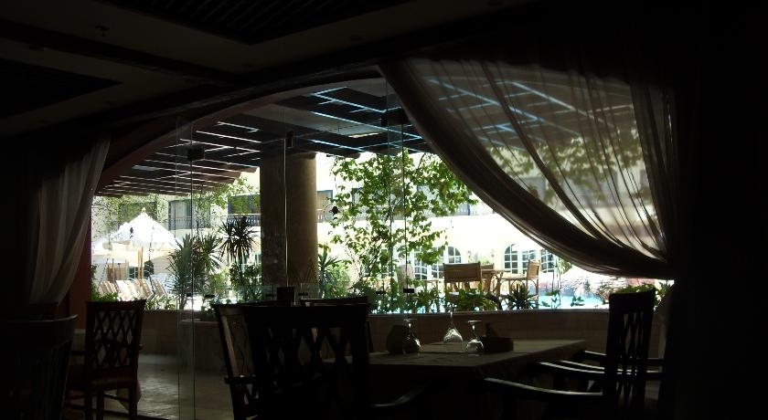 Imagen general del Hotel Zoser Pyramids. Foto 6