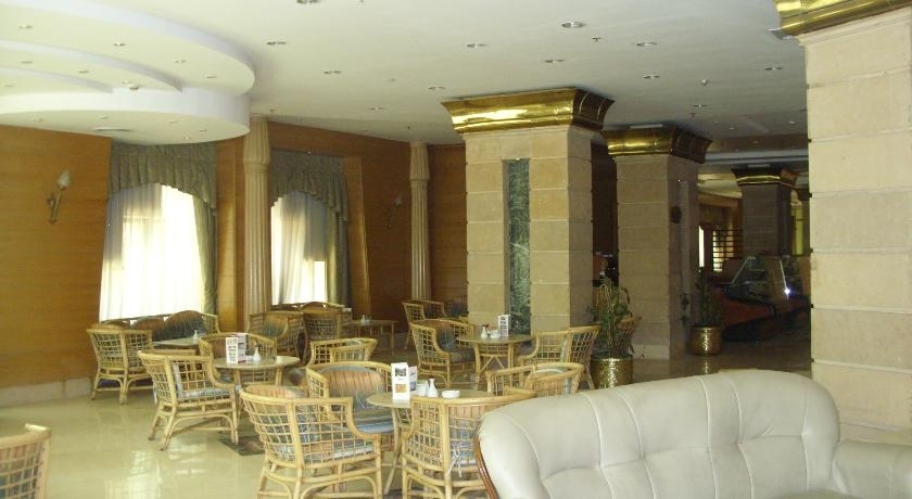 Imagen general del Hotel Zoser Pyramids. Foto 8