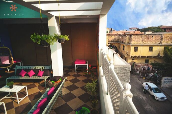 Imagen del bar/restaurante del Hotel Zostel Jaipur. Foto 11