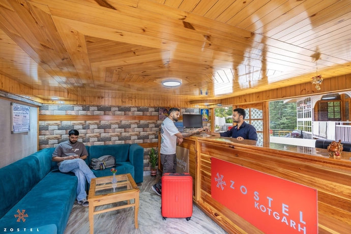 Imagen de los interiores del Hotel Zostel Kotgarh (Narkanda). Foto 16