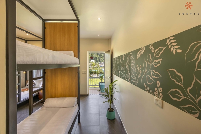 Imagen de la habitación del Hotel Zostel Plus Rishikesh. Foto 12