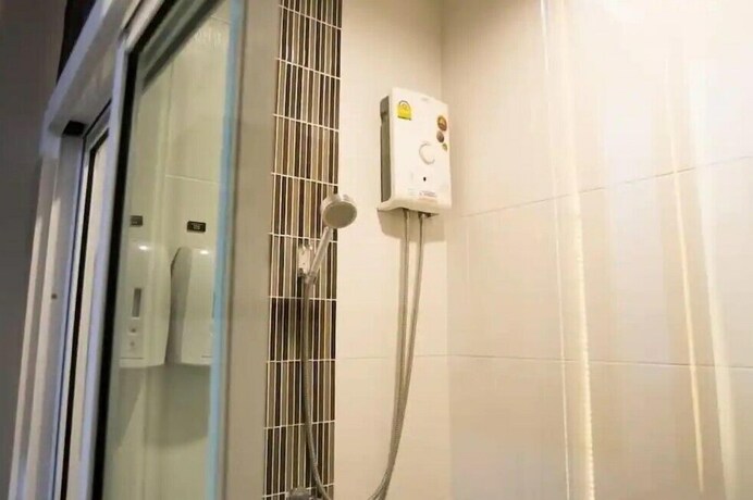 Imagen de la habitación del Hotel Zotel, Chiang Mai. Foto 38