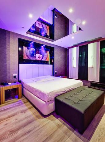 Imagen de la habitación del Hotel Zouk Solo Adultos. Foto 8