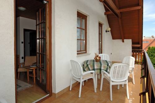 Imagen general del Hotel Zsuzsa Panzi&oacute;. Foto 4