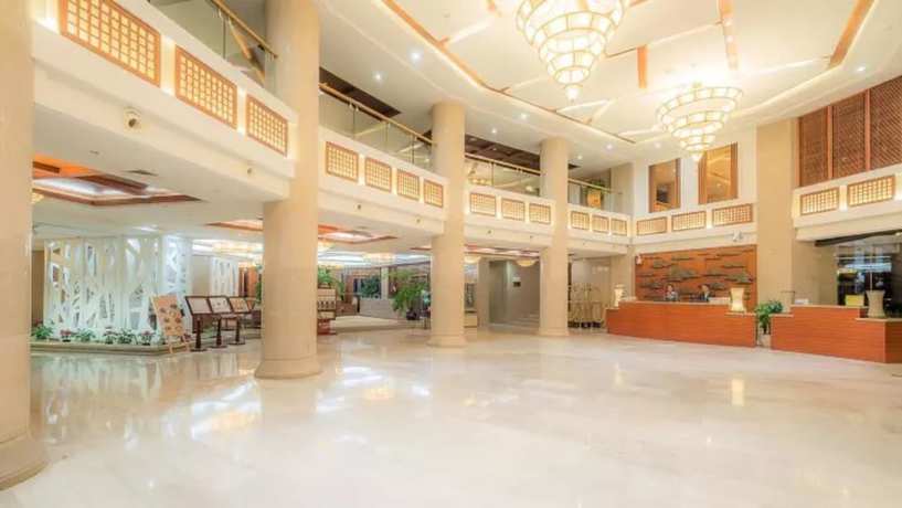 Imagen de los interiores del Hotel Ztg Mingting Thousand Island Lake. Foto 19