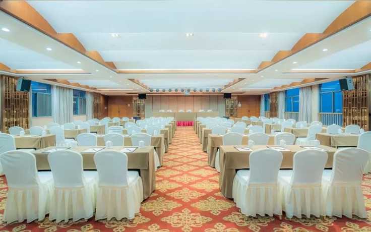 Imagen de los interiores del Hotel Ztg Mingting Thousand Island Lake. Foto 20