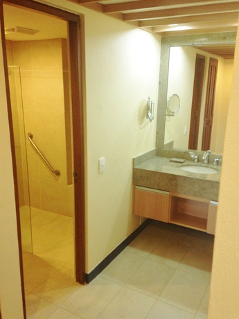 Imagen de la habitación del Hotel Zuana Beach Resort. Foto 8