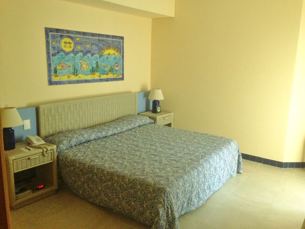 Imagen de la habitación del Hotel Zuana Beach Resort. Foto 9