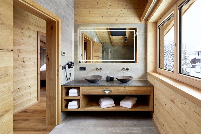 Imagen de la habitación del Hotel Zugspitz Lodge. Foto 18