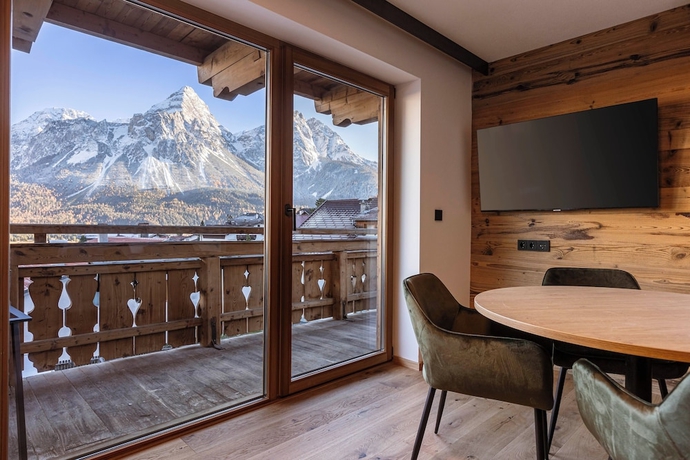 Imagen de la habitación del Hotel Zugspitz Suites Lermoos by ALPS RESORTS. Foto 15
