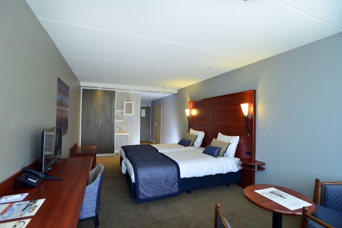 Imagen de la habitación del Hotel Zuiderduin. Foto 13