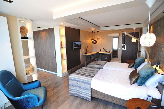 Imagen de la habitación del Hotel Zuiderduin. Foto 14