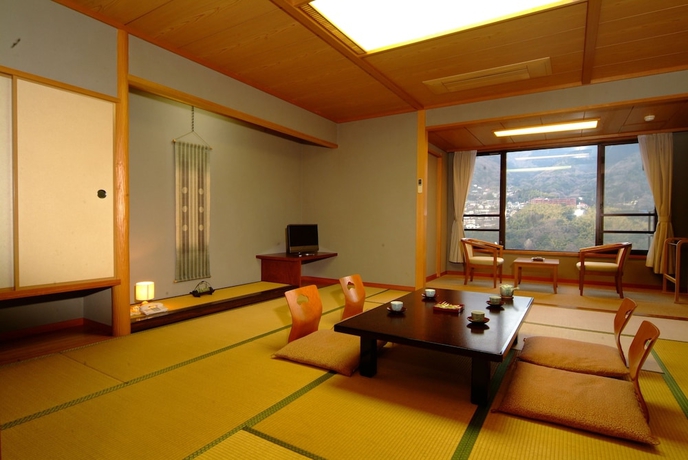 Imagen de la habitación del Hotel Zuiyo Of Yugawara. Foto 7