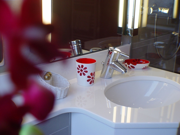 Imagen de la habitación del Hotel Zum Adler. Foto 6