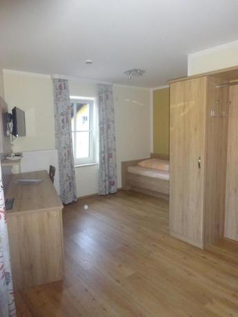 Imagen de la habitación del Hotel Zum Alten Wirt. Foto 4