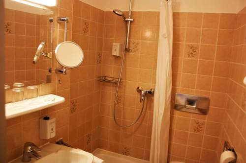 Imagen de la habitación del Hotel Zum Anker. Foto 9