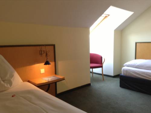 Imagen de la habitación del Hotel Zum Brauhaus. Foto 5