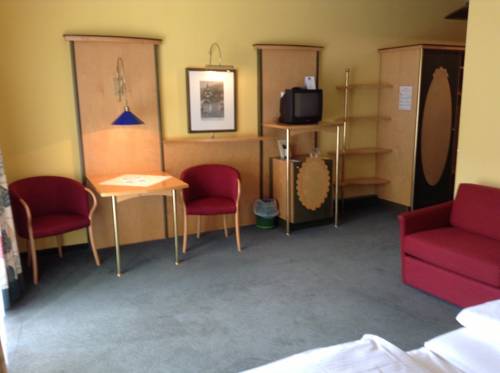 Imagen de la habitación del Hotel Zum Brauhaus. Foto 8