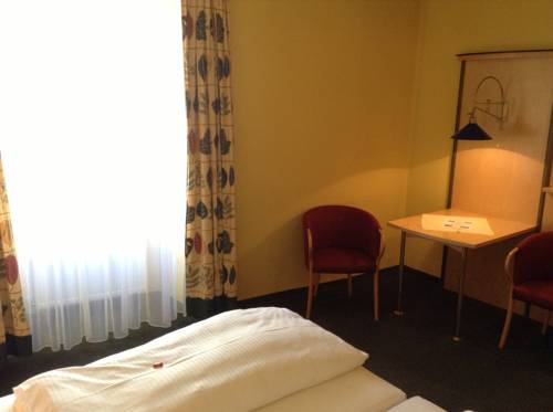 Imagen de la habitación del Hotel Zum Brauhaus. Foto 9