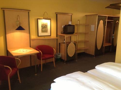 Imagen de la habitación del Hotel Zum Brauhaus. Foto 10