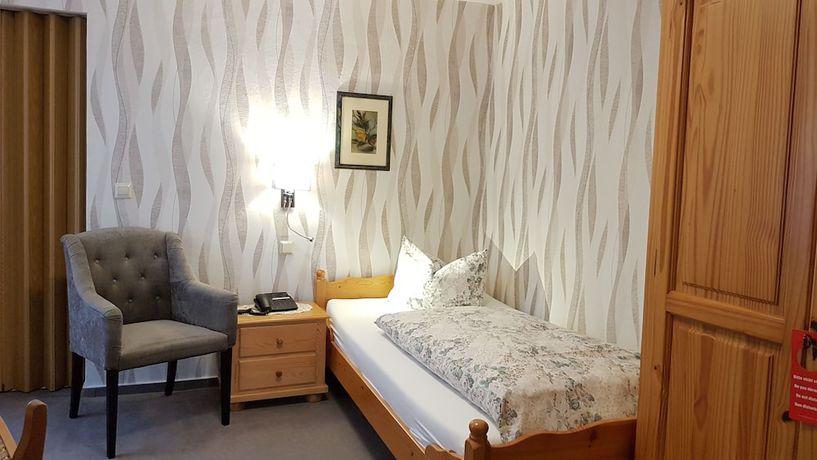 Imagen de la habitación del Hotel Zum B&uuml;rgergarten. Foto 8