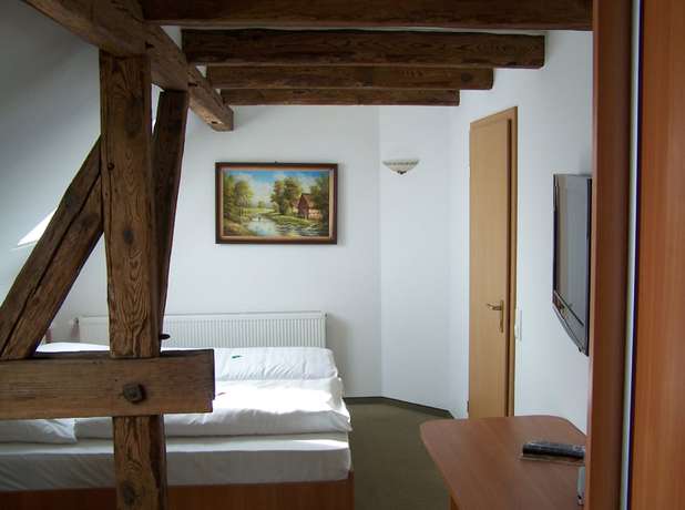 Imagen de la habitación del Hotel Zum Goldenen L&ouml;wen, Cottbus. Foto 14
