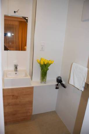 Imagen de la habitación del Hotel Zum Goldenen Schiff. Foto 4