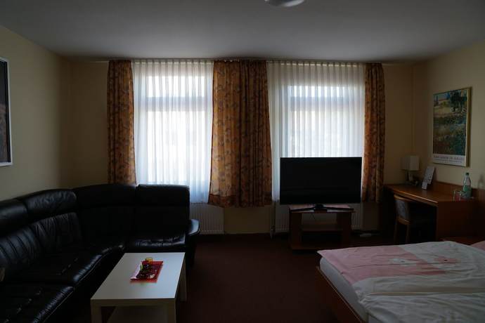 Imagen de la habitación del Hotel Zum Grafen Hallermunt. Foto 10