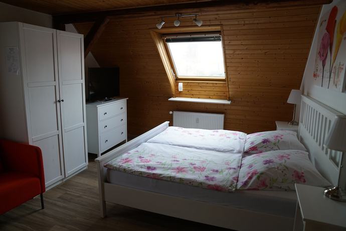 Imagen de la habitación del Hotel Zum Grafen Hallermunt. Foto 17