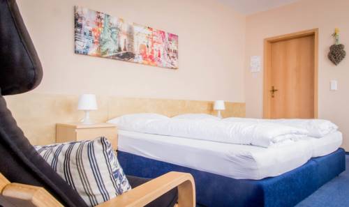 Imagen de la habitación del Hotel Zum Grunewald. Foto 6