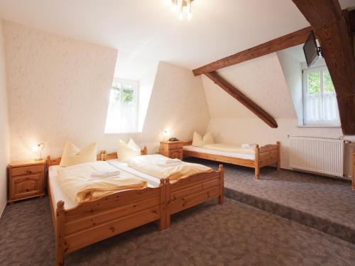 Imagen de la habitación del Hotel Zum Herrenhaus. Foto 10