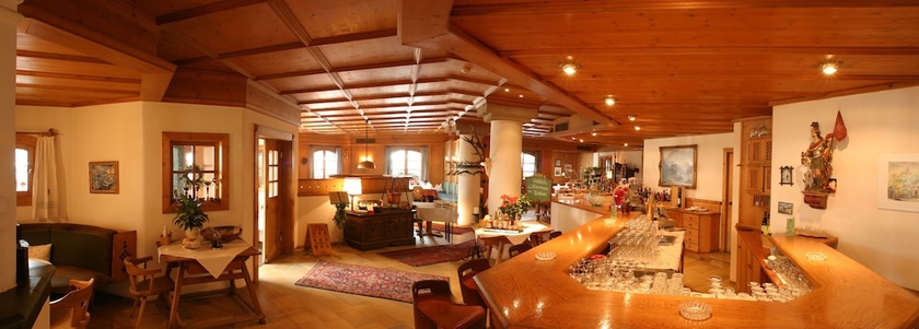 Imagen de los interiores del Hotel Zum Hirschen. Foto 19