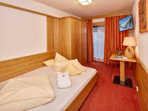 Imagen general del Hotel Zum Hirschen, Oberlängenfeld. Foto 1