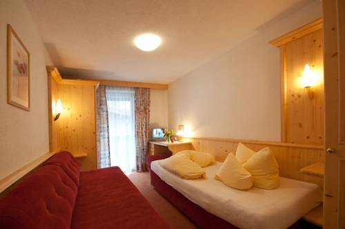 Imagen de la habitación del Hotel Zum Hirschen, Oberlängenfeld. Foto 9