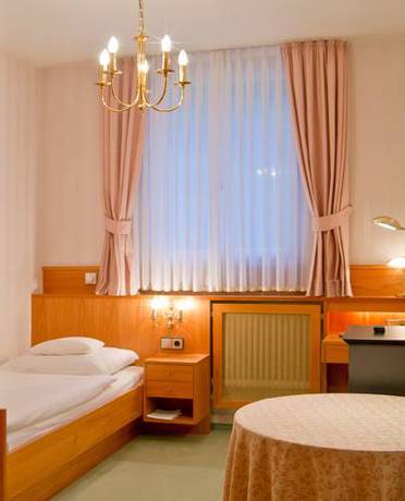 Imagen de la habitación del Hotel Zum Kranz. Foto 6