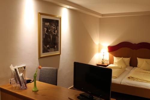 Imagen de la habitación del Hotel Zum Kreuz, Glottertal. Foto 3