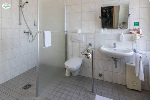 Imagen de la habitación del Hotel Zum Landsberger Hof. Foto 7