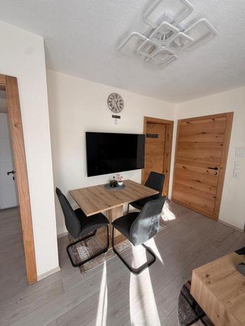 Imagen de la habitación del Hotel Zum L&ouml;wen Apartments. Foto 6